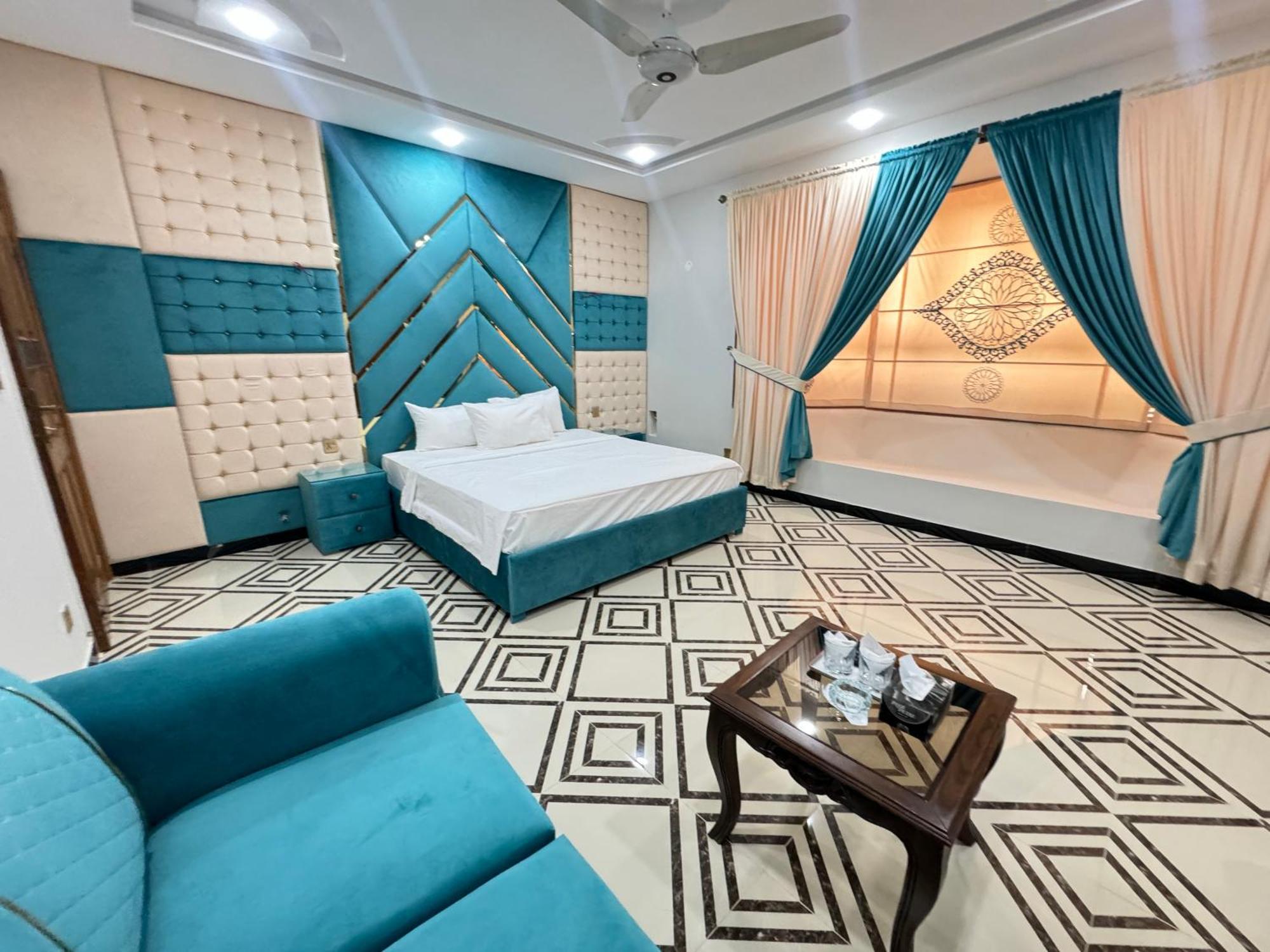 Royal Executive Inn Guest House Islamabad Esterno foto