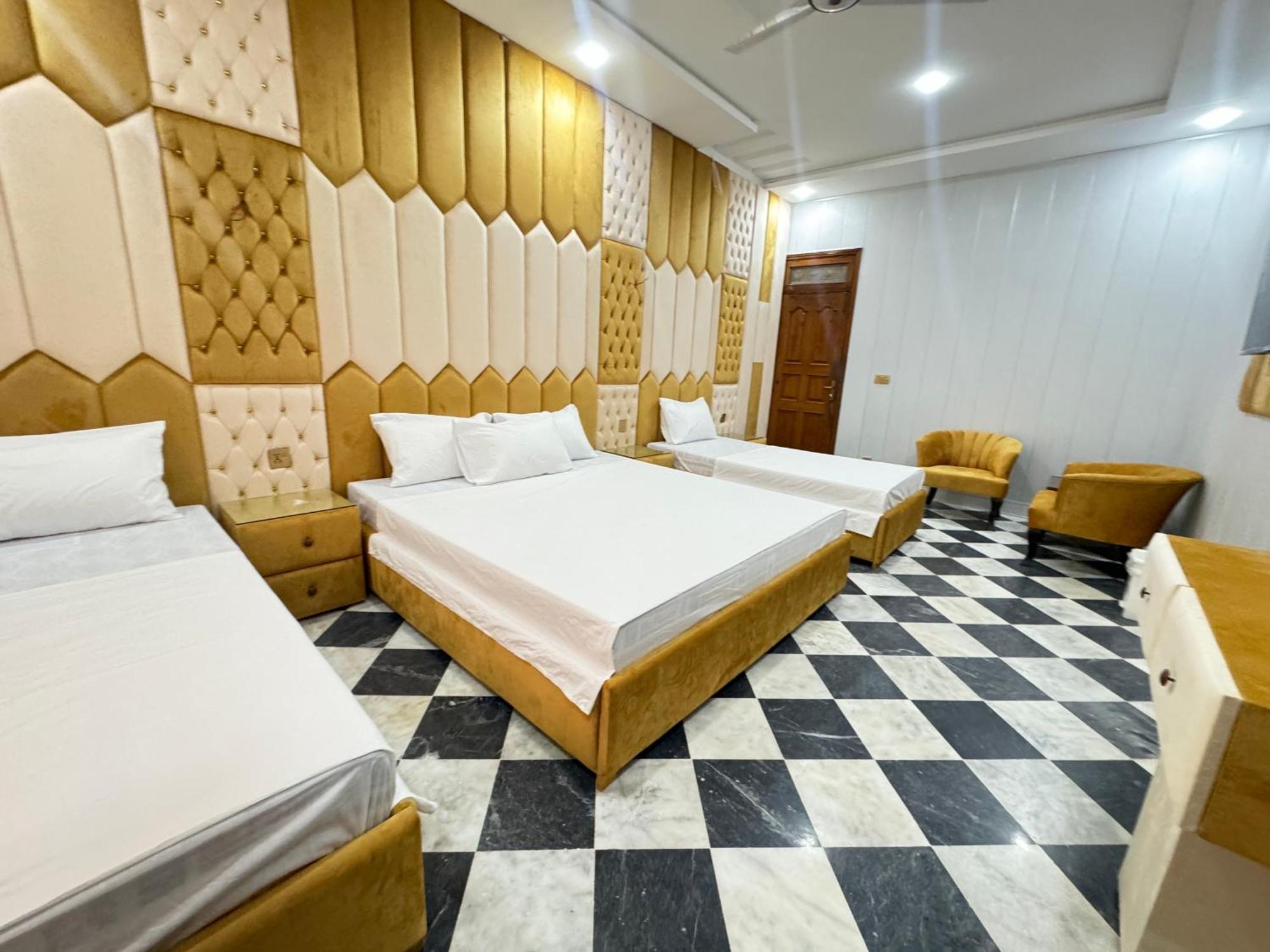 Royal Executive Inn Guest House Islamabad Esterno foto