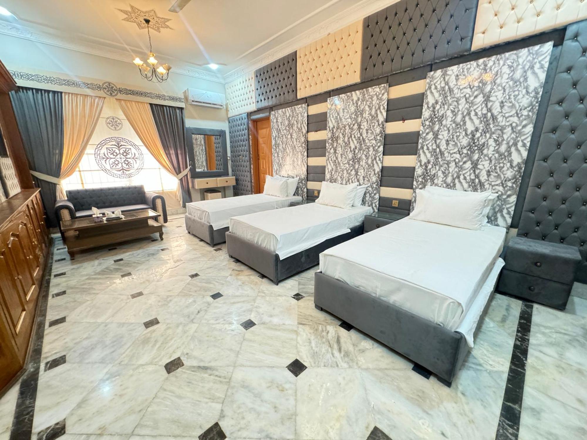 Royal Executive Inn Guest House Islamabad Esterno foto