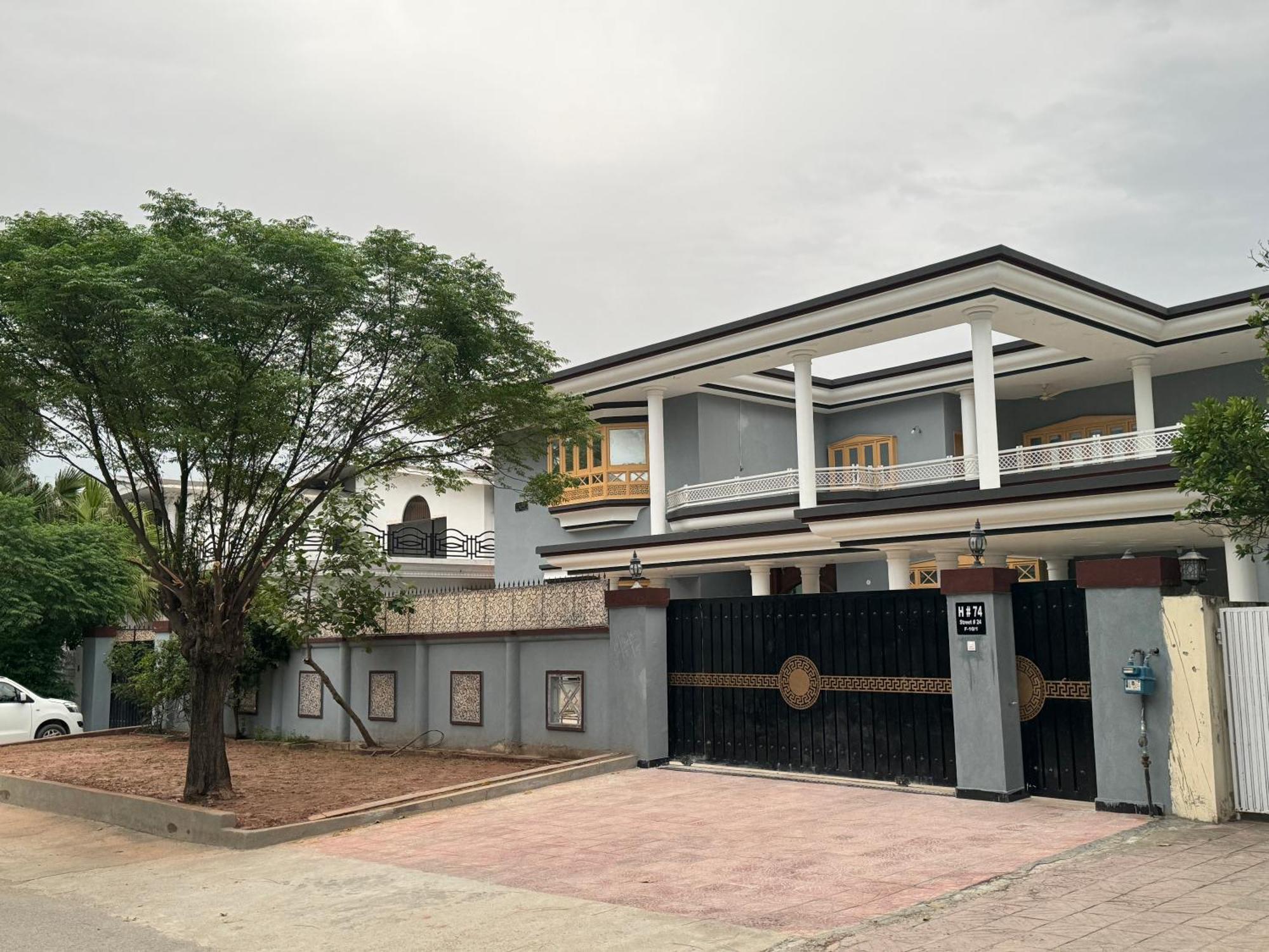 Royal Executive Inn Guest House Islamabad Esterno foto