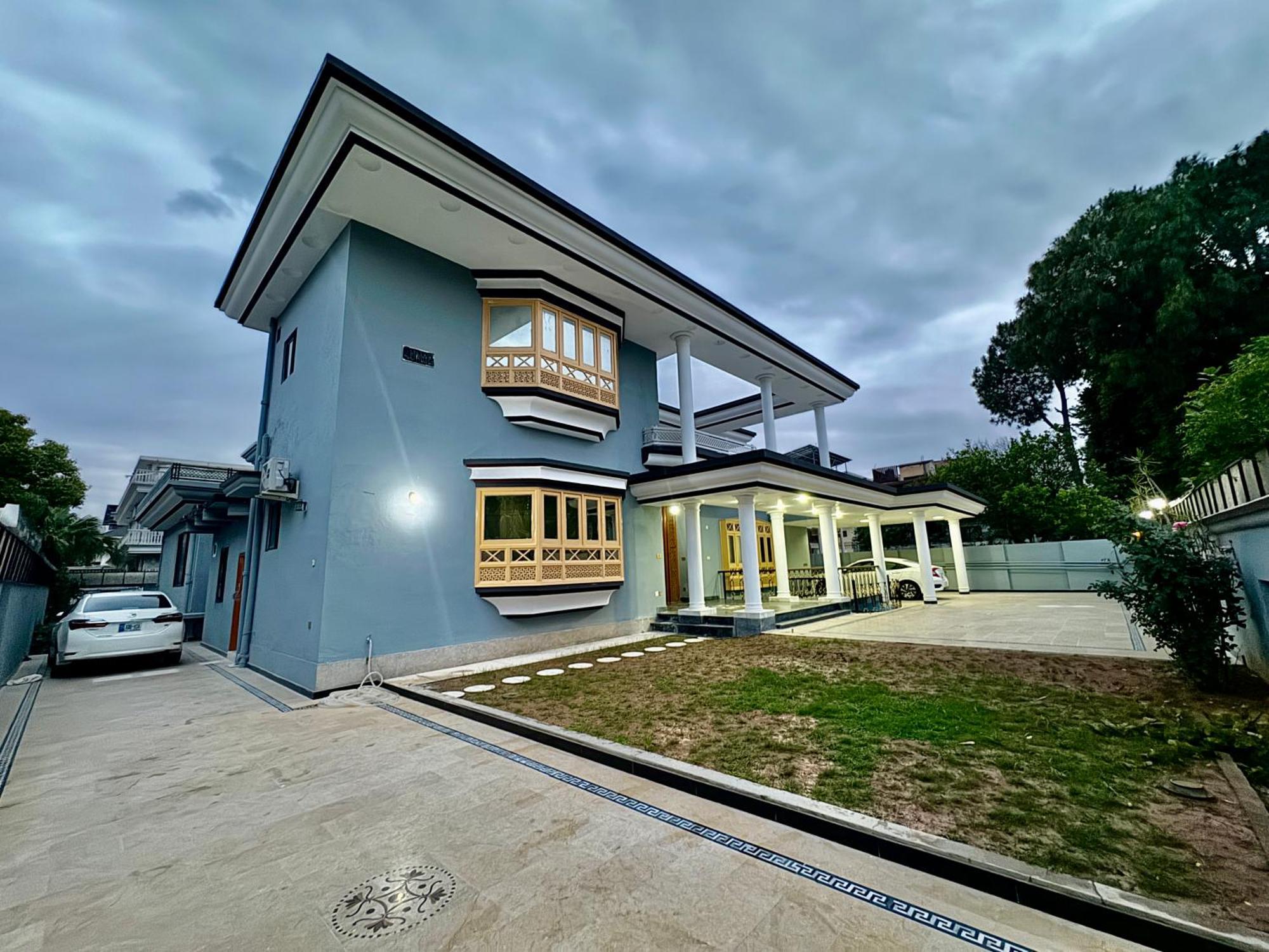 Royal Executive Inn Guest House Islamabad Esterno foto